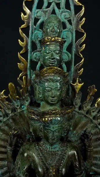 Statue bénie d’Avalokiteshvara aux 1 000 bras, exemplaire n°1, détail complémentaire n°3