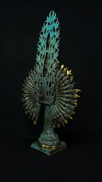 Statue bénie d’Avalokiteshvara aux 1 000 bras, exemplaire n°2, vue complémentaire n°6