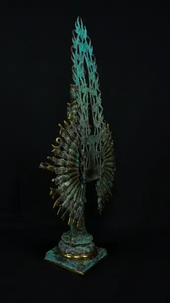 Statue bénie d’Avalokiteshvara aux 1 000 bras, exemplaire n°2, vue complémentaire n°8