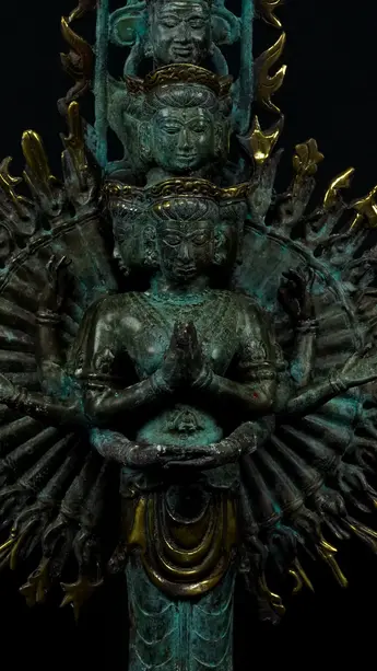 Détail du visage d’Avalokiteshvara aux 1 000 bras n°2