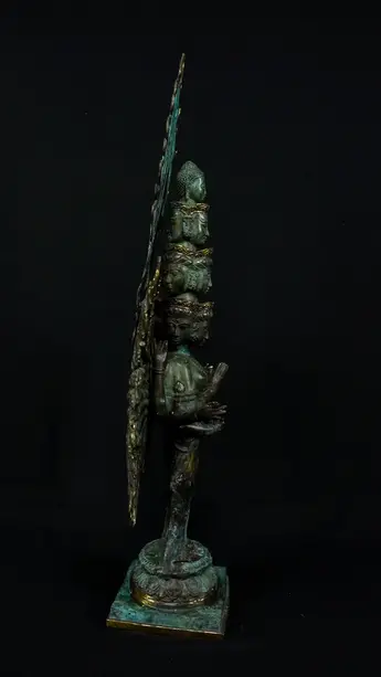 Statue bénie d’Avalokiteshvara aux 1 000 bras, exemplaire n°3, détail complémentaire n°1