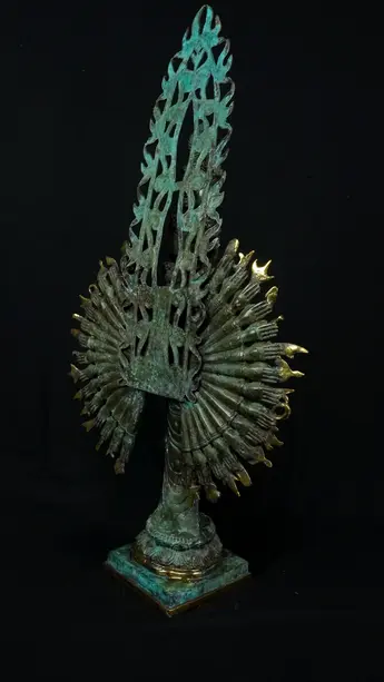 Statue bénie d’Avalokiteshvara aux 1 000 bras, exemplaire n°3, détail complémentaire n°2