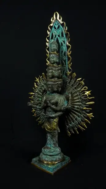 Statue bénie d’Avalokiteshvara aux 1 000 bras, exemplaire n°3, détail complémentaire n°6