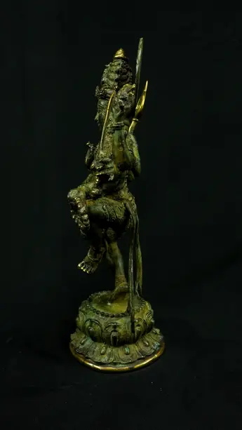 Statue sacrée bénie – Shiva Nataraja n°1 – 66 cm, détail sculpté n°3