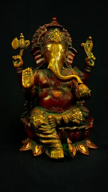 Ganesh n°1 en laiton, vue entière