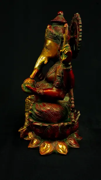 Ganesh n°1 en laiton, vue de profil