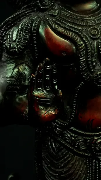 Statue sacrée bénie – Murugan n°1 – 46 cm, détail sculpté n°10
