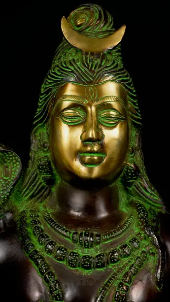 Détail du visage du grand Shiva