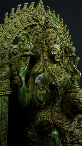 Détail du visage de Guanyin n°2 en laiton