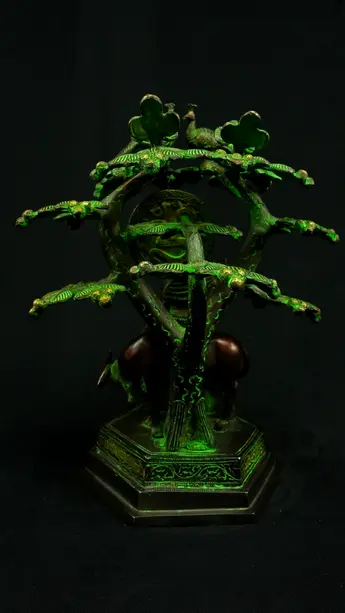 Statue sacrée bénie – Krishna sous l’arbre n°2 – 33 cm, vue complémentaire n°5