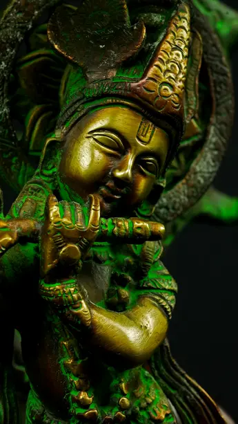 Détail du visage de Krishna sous l’arbre n°2