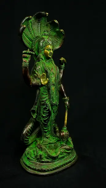 Statue bénie de Dhanvantari provenant d’Inde, détail complémentaire n°5