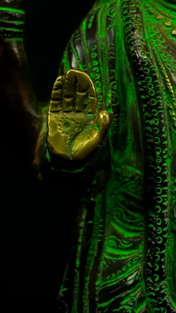 Statue bénie de Dhanvantari provenant d’Inde, vue complémentaire n°8