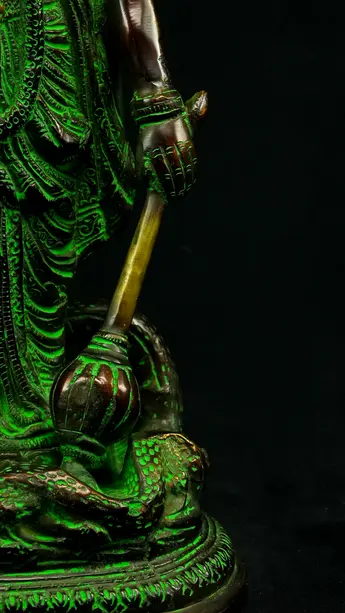 Statue bénie de Dhanvantari provenant d’Inde, vue complémentaire n°9