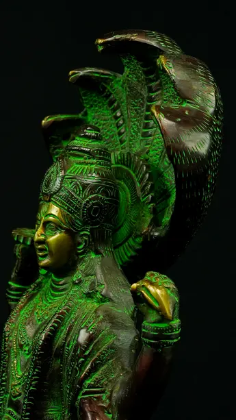 Statue bénie de Dhanvantari provenant d’Inde, détail complémentaire n°4