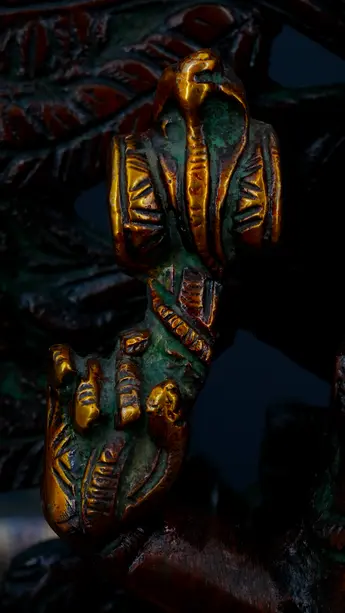 Statue sacrée bénie – Dhakshinamurti – Esprit du Sud, détail sculpté n°5