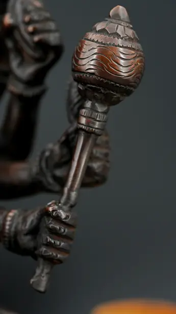 Statue sacrée bénie – Durga au lion – 33 cm, vue complémentaire n°2