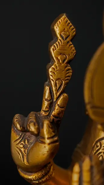 Détail de la lance de Murugan