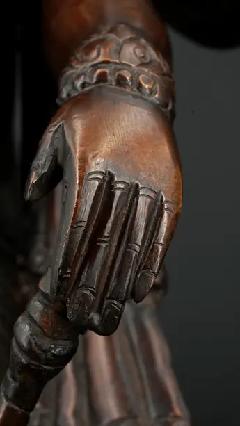 Détail de la main de Ganesh Guerrier