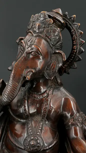 Détail du visage de Ganesh Guerrier