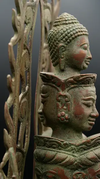 Statue bénie d’Avalokiteshvara aux 1 000 bras en laiton, détail complémentaire n°33