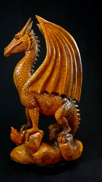 Dragon béni n°5 en bois de suar, vue latérale