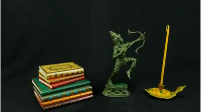 Indra béni n°3 bandant son arc, en laiton réalisé à la cire perdue