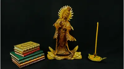 Statue bénie de Guanyin en bois de suar