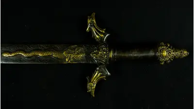 Détail de la garde de l’épée sacrée khadga