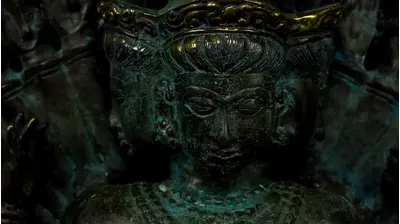 Statue bénie d’Avalokiteshvara aux 1 000 bras, exemplaire n°2, détail complémentaire n°6