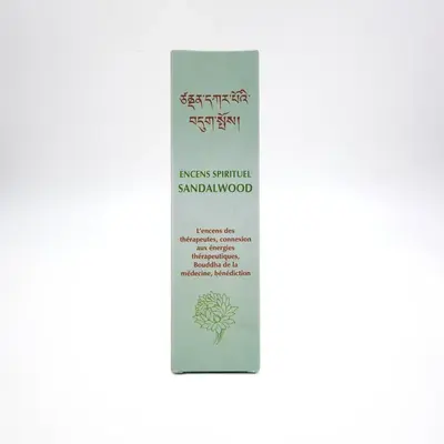Utilisez l'encens Sandalwood pour renforcer les processus de guérison et favoriser la connexion aux énergies curatives.