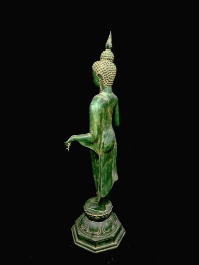 Grand Bouddha béni Lumière d’illumination en laiton patiné, vue complémentaire n°6
