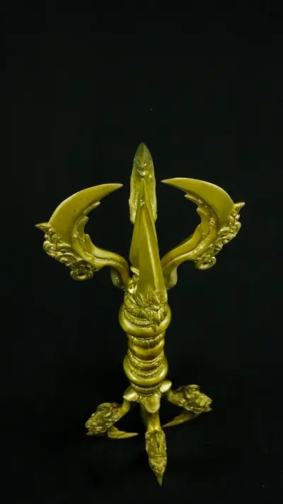Détail de la base et de la poignée du dorjé