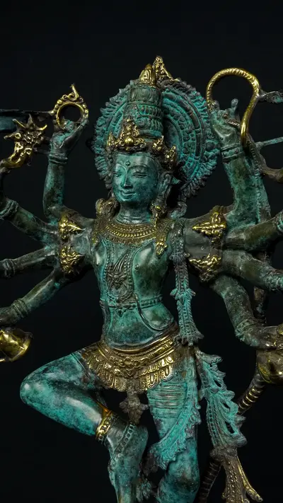 Statue sacrée bénie – Lakshmi n°1, détail sculpté n°5