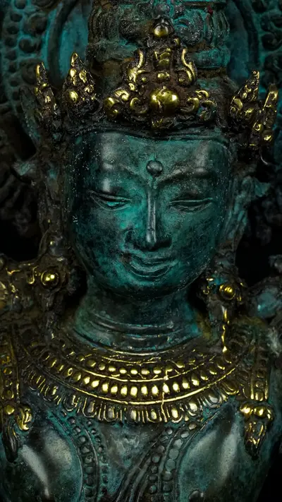 Statue sacrée bénie – Lakshmi n°1, détail sculpté n°7