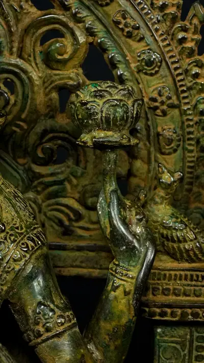 Statue bénie de Guanyin n°3 en laiton, détail complémentaire n°9