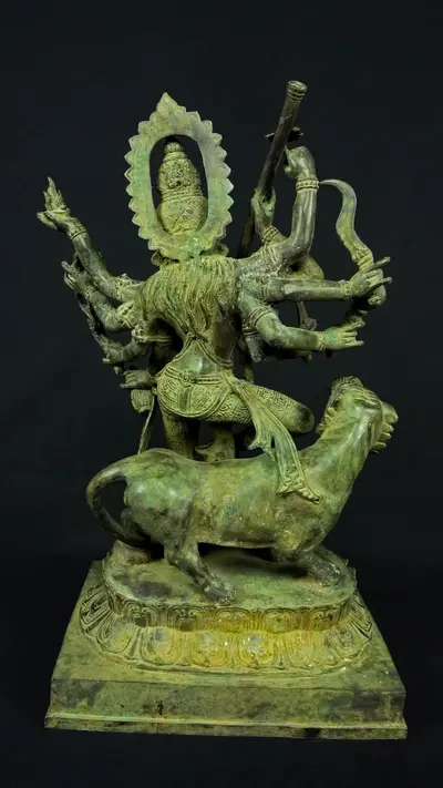 Statue sacrée bénie – Durga aux 10 bras, vue complémentaire n°8