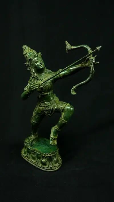 Statue sacrée bénie – Indra à l’arc n°3 – 34 cm, vue complémentaire n°2