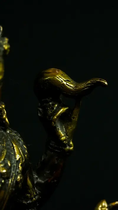 Statue sacrée bénie – Brahma indonésien n°2, détail sculpté n°6