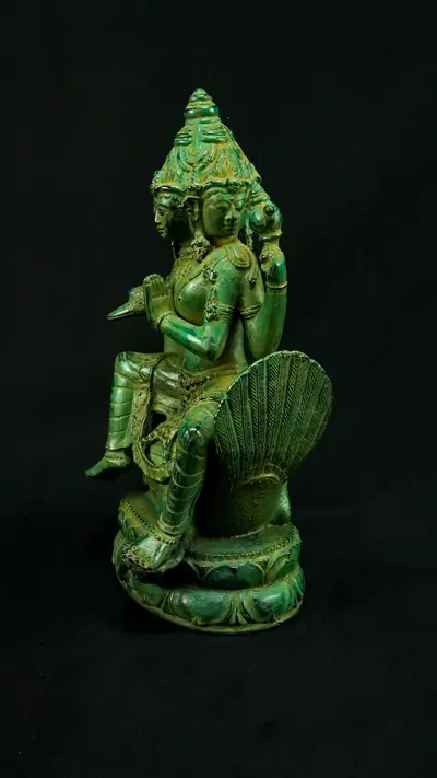 Brahma béni n°2 en laiton, profil droit