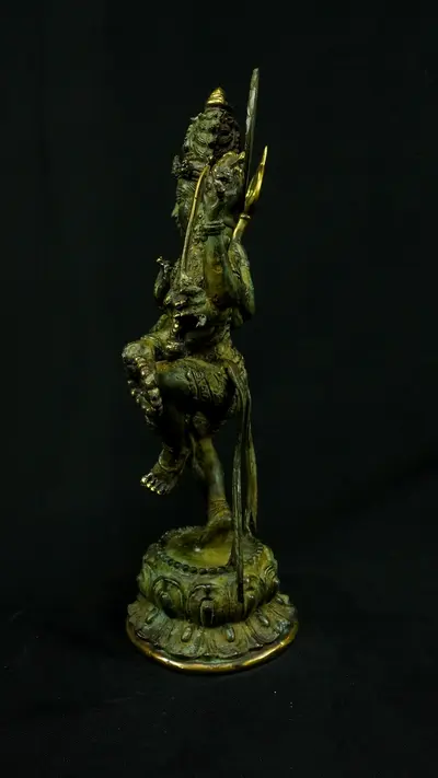 Statue sacrée bénie – Shiva Nataraja n°1 – 66 cm, détail sculpté n°3