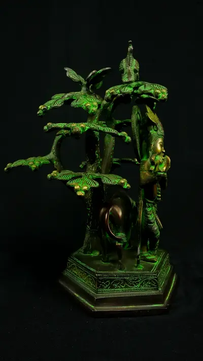 Krishna sous l’arbre n°1, vue arrière